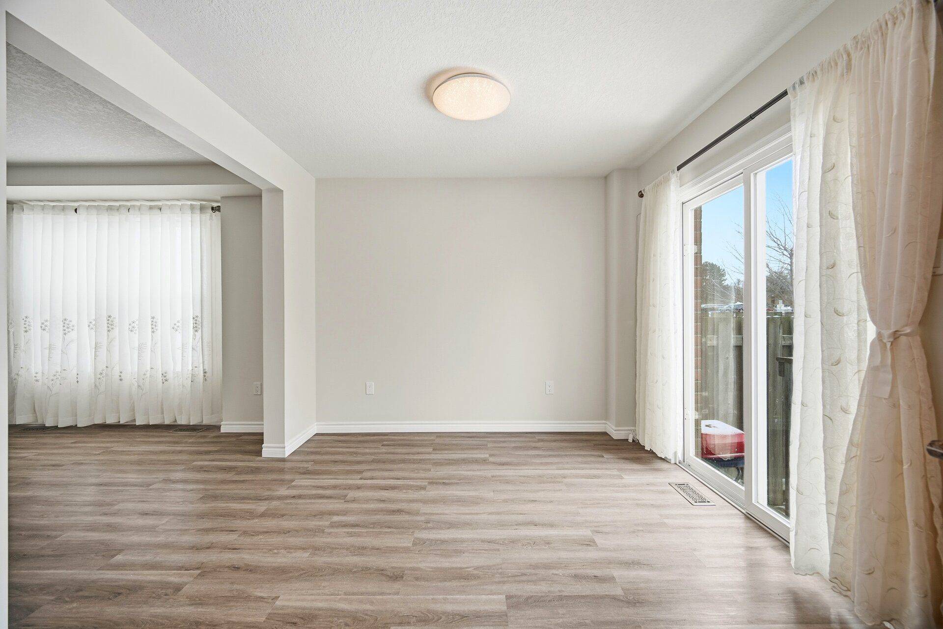 Kitchener, ON N2E 0A7,116 Brookfield CRES