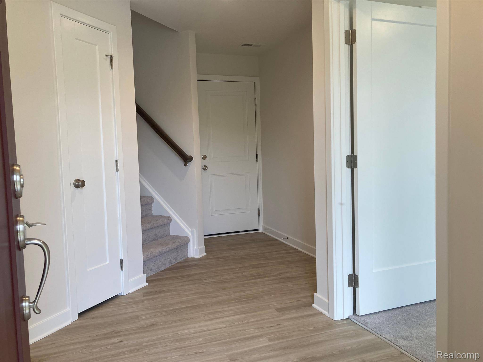 Ann Arbor, MI 48105,2908 RAYFIELD AVE