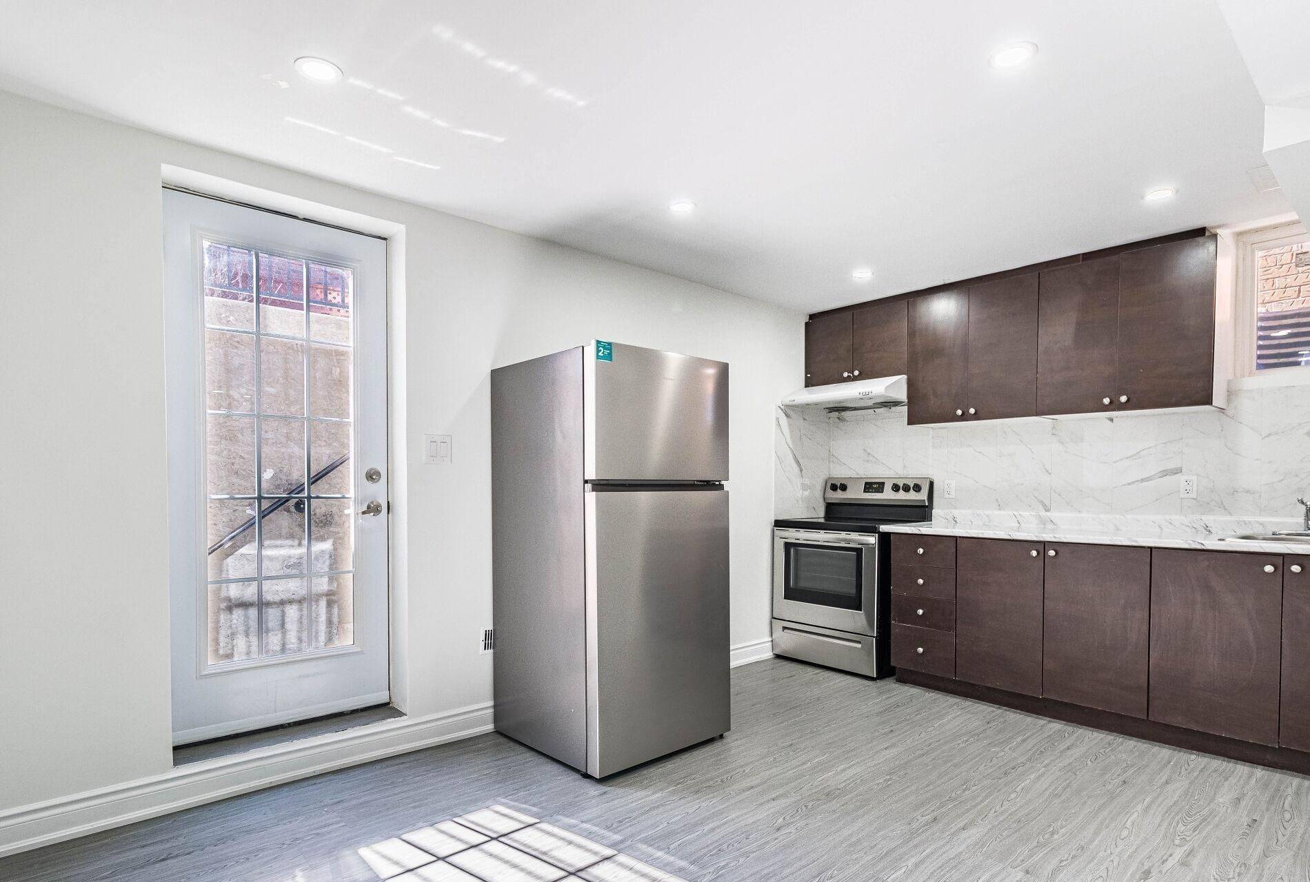 Brampton, ON L7A 2A4,10 Chestermere (Bsmt) CRES