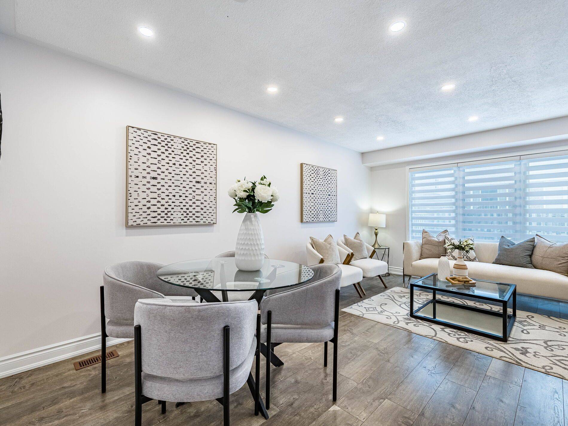 Brampton, ON L7A 3M8,42 Jessop DR