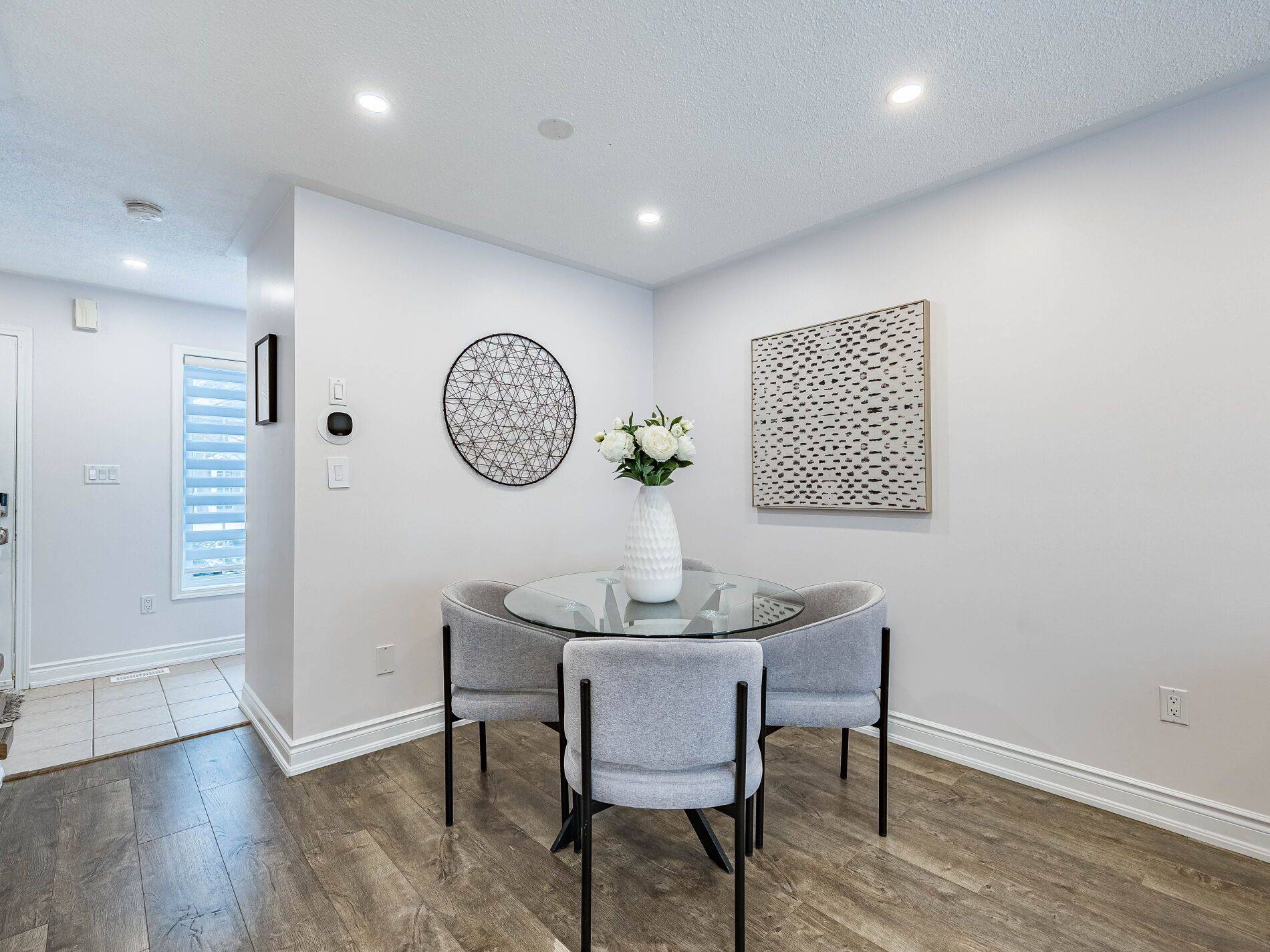 Brampton, ON L7A 3M8,42 Jessop DR