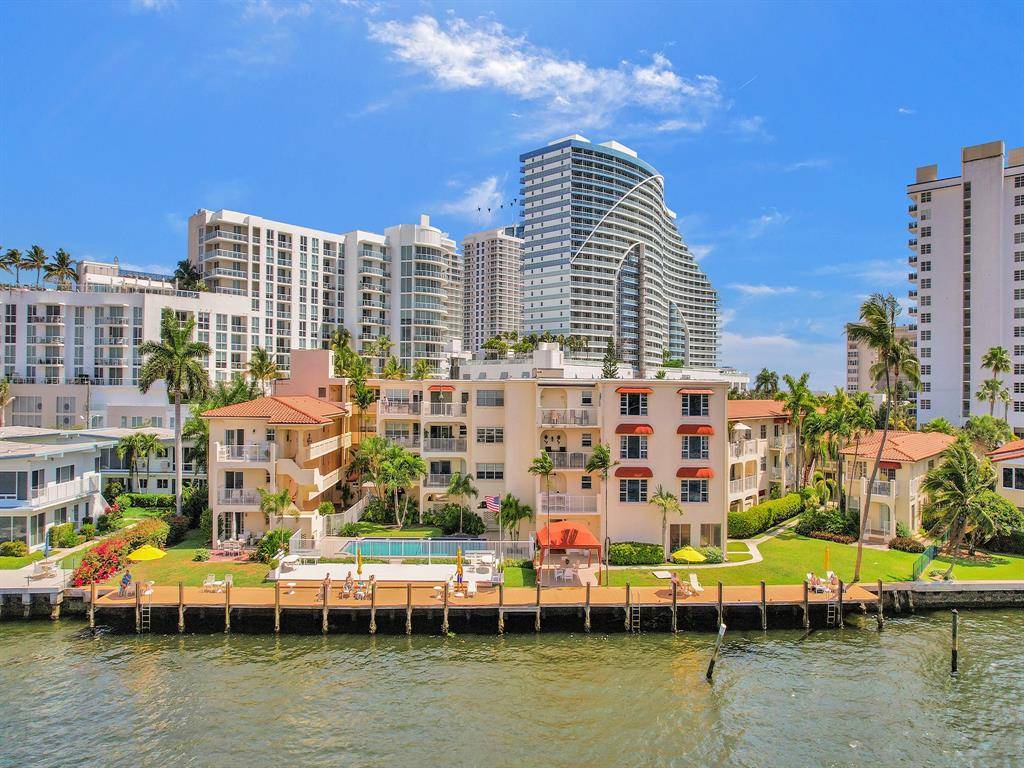 Fort Lauderdale, FL 33304,341 N Birch Rd #415