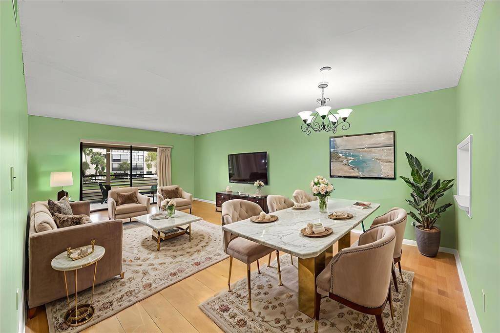 Tamarac, FL 33319,4940 E SABAL PALM #202