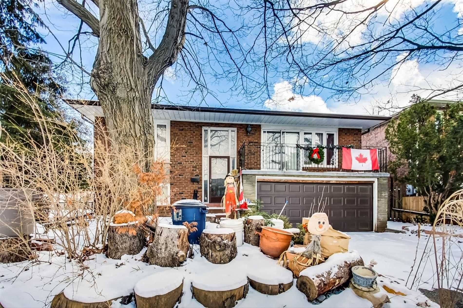 Toronto W05, ON M9L 1J1,7 Riverside DR