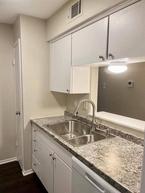 Dallas, TX 75219,4851 Cedar Springs Road #391