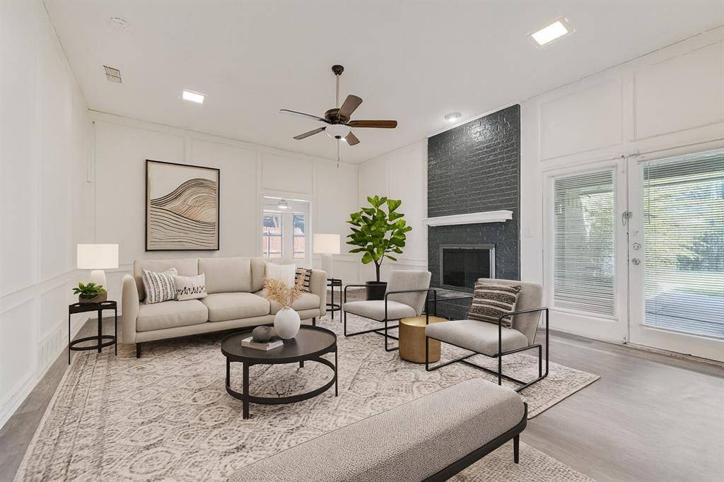 Mesquite, TX 75149,443 Dinalynn Street