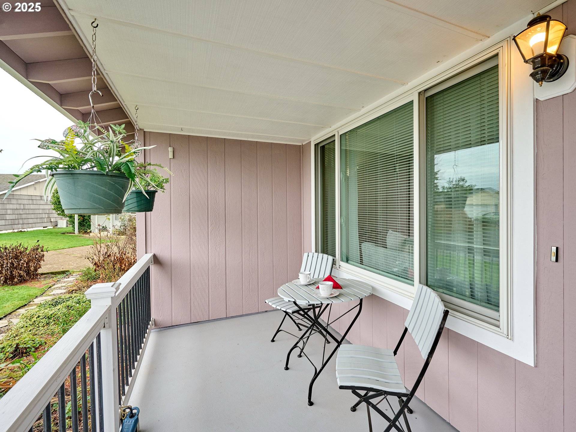 Woodburn, OR 97071,1944 SANTIAM DR