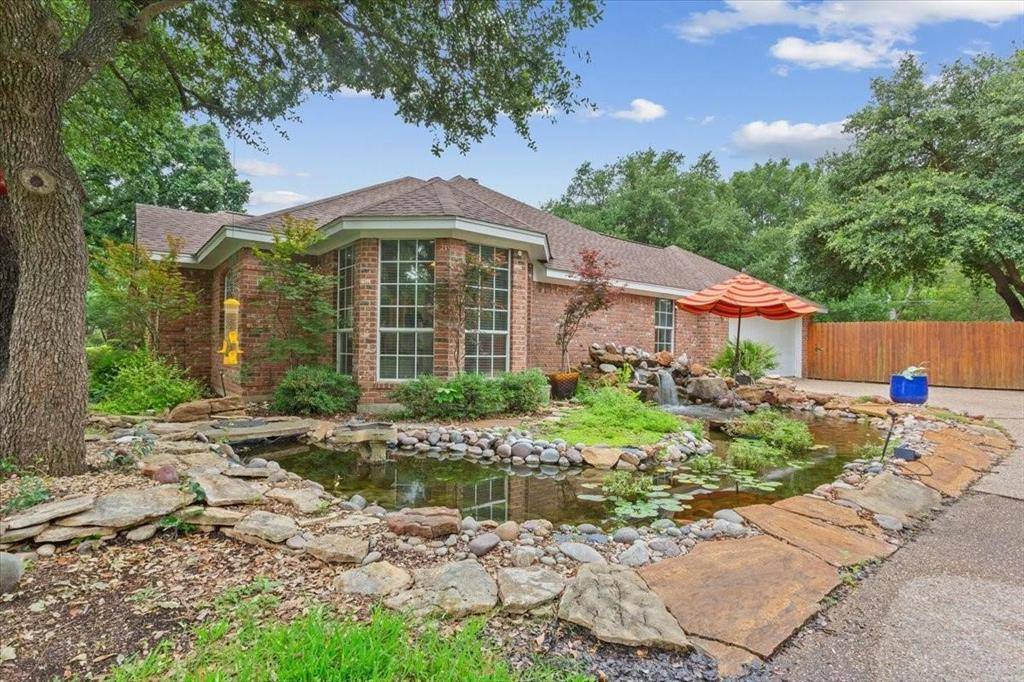 Mcgregor, TX 76657,848 Country Lane