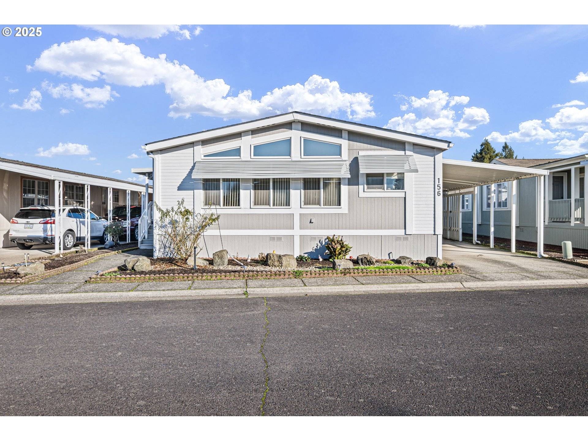 Eugene, OR 97402,1699 N TERRY ST #156