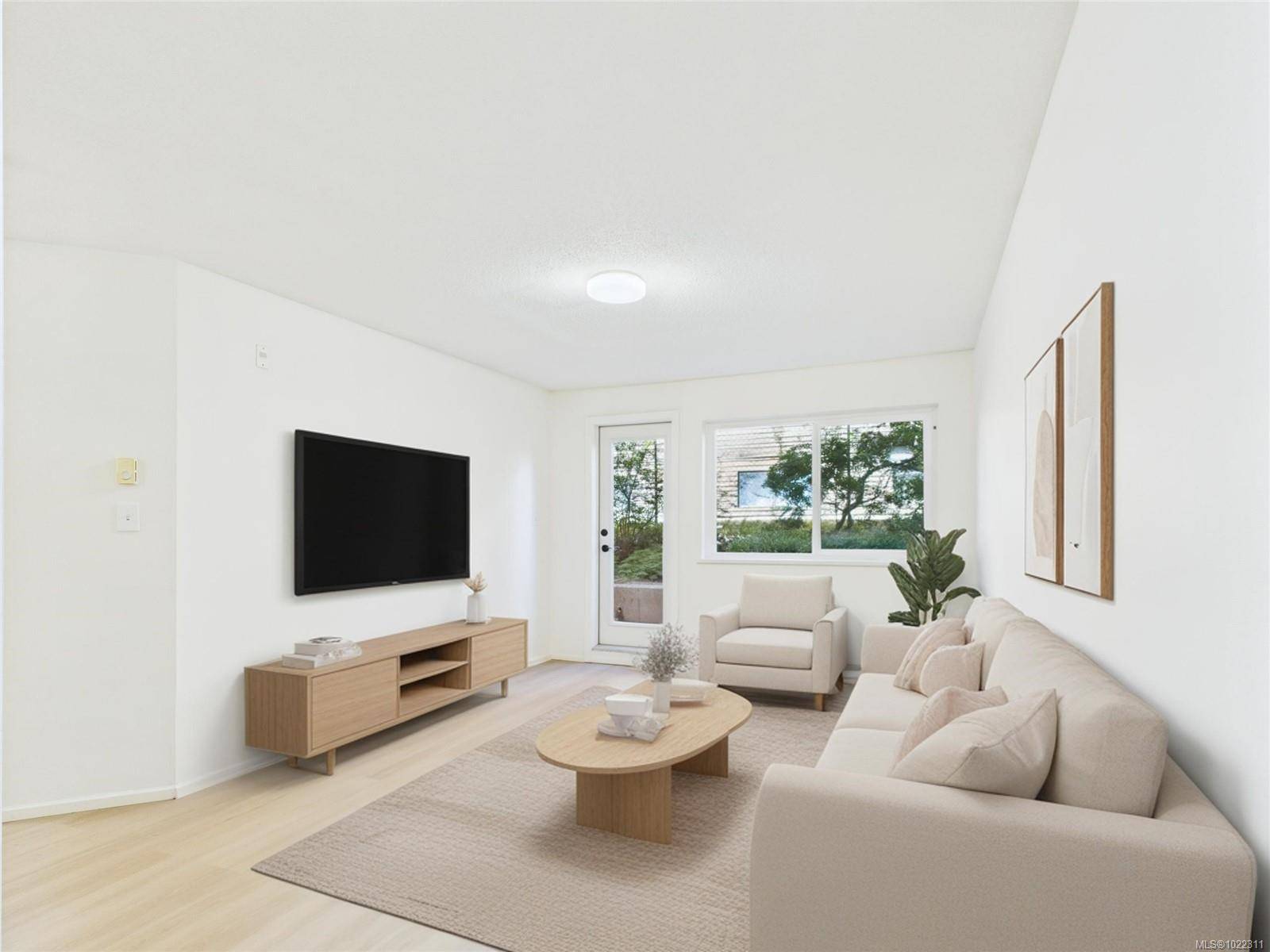 Victoria, BC V8T 1A8,1028 Balmoral Rd #102