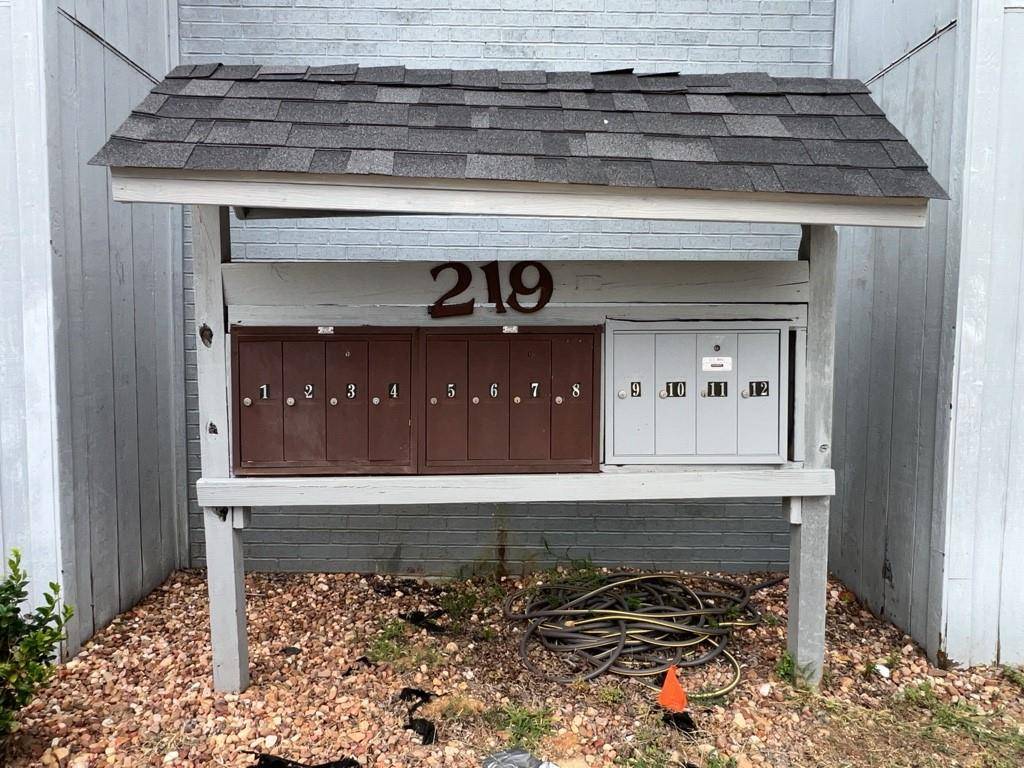 Denton, TX 76201,219 Fry Street #12