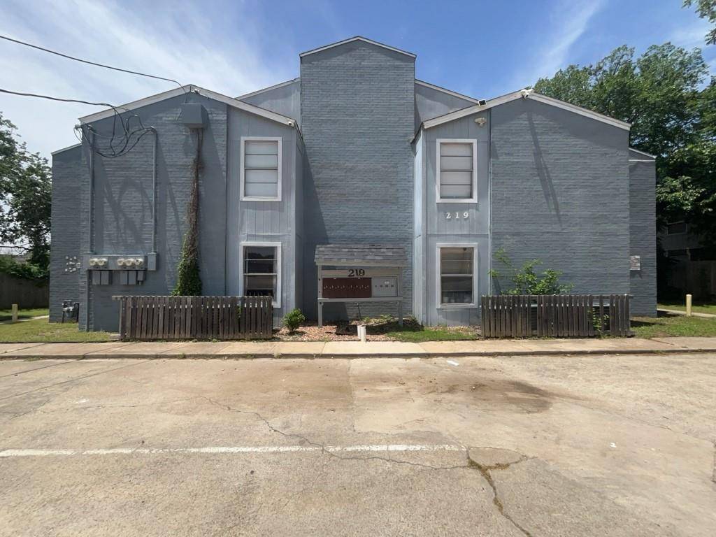 Denton, TX 76201,219 Fry Street #6