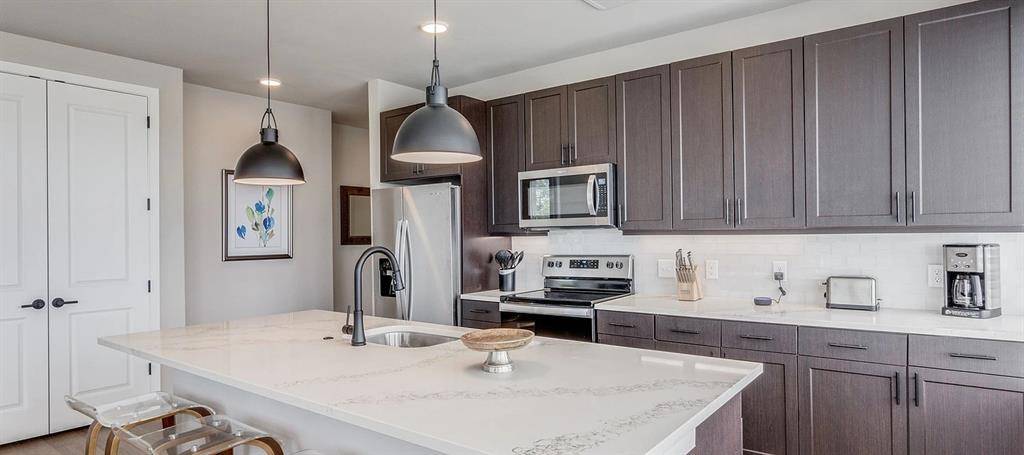 Dallas, TX 75226,3900 Commerce Street #512