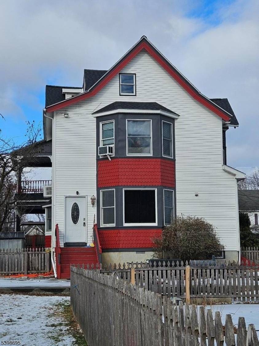 Belvidere Twp., NJ 07823,608 3rd St