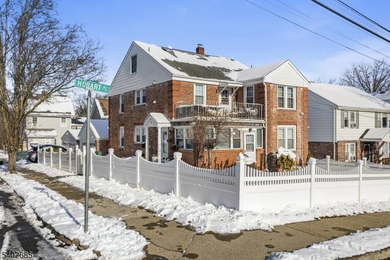 Clifton City, NJ 07011,48 Hobart Pl. Apt 2 #2