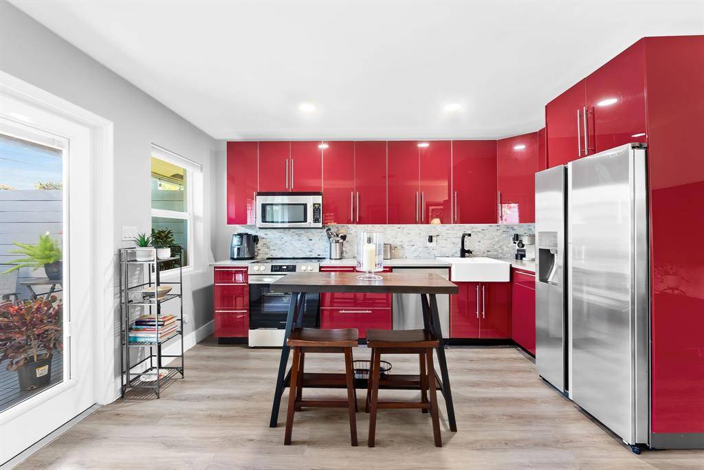 Fort Lauderdale, FL 33305,1200 NE 17th Ct #3