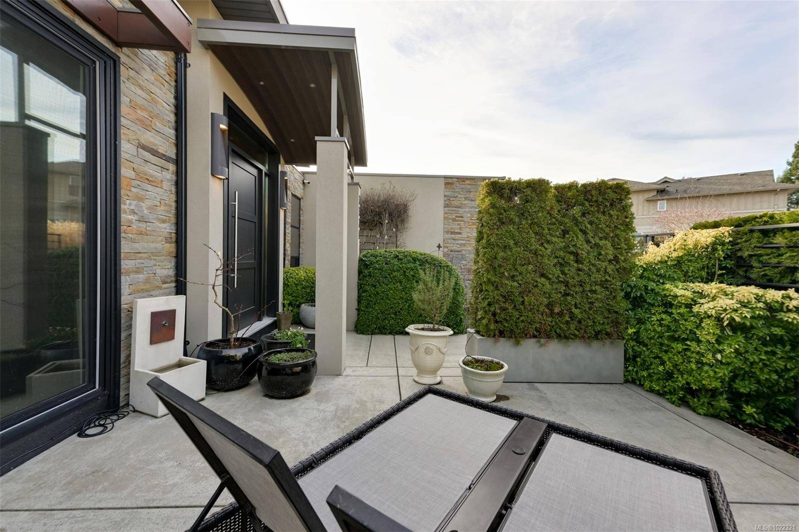 Colwood, BC V9C 4L9,3531 Proudfoot Pl