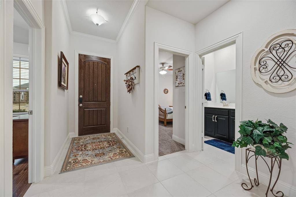 Little Elm, TX 75068,1313 Benavites Drive