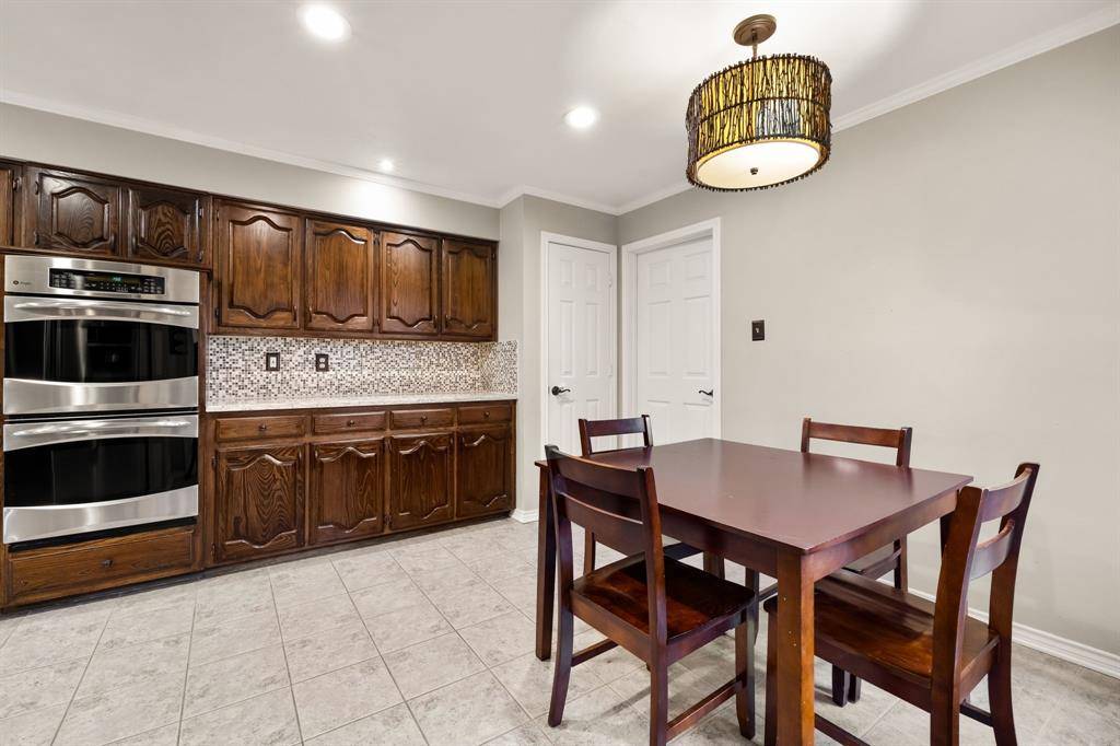 Grapevine, TX 76051,3318 Sprindeltree Drive