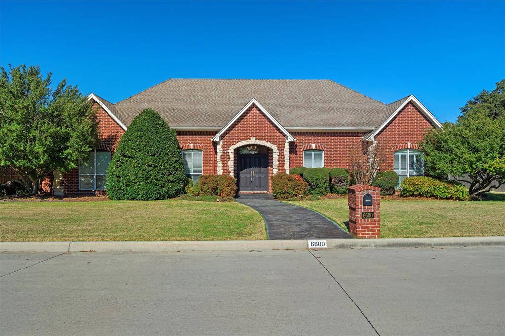 Fort Worth, TX 76132,6600 Meadows West Drive S