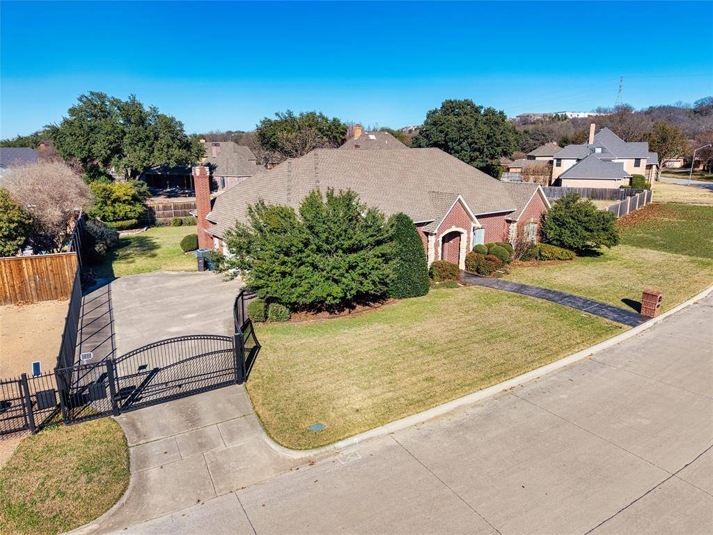 Fort Worth, TX 76132,6600 Meadows West Drive S