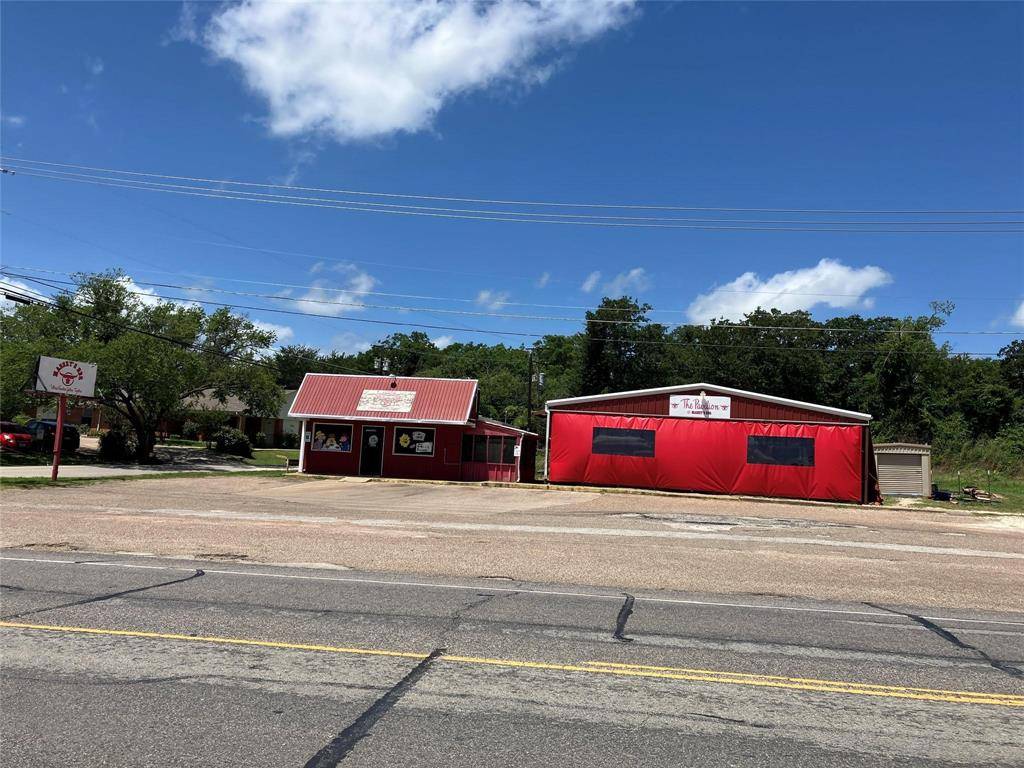 Alvarado, TX 76009,201 N Parkway Drive