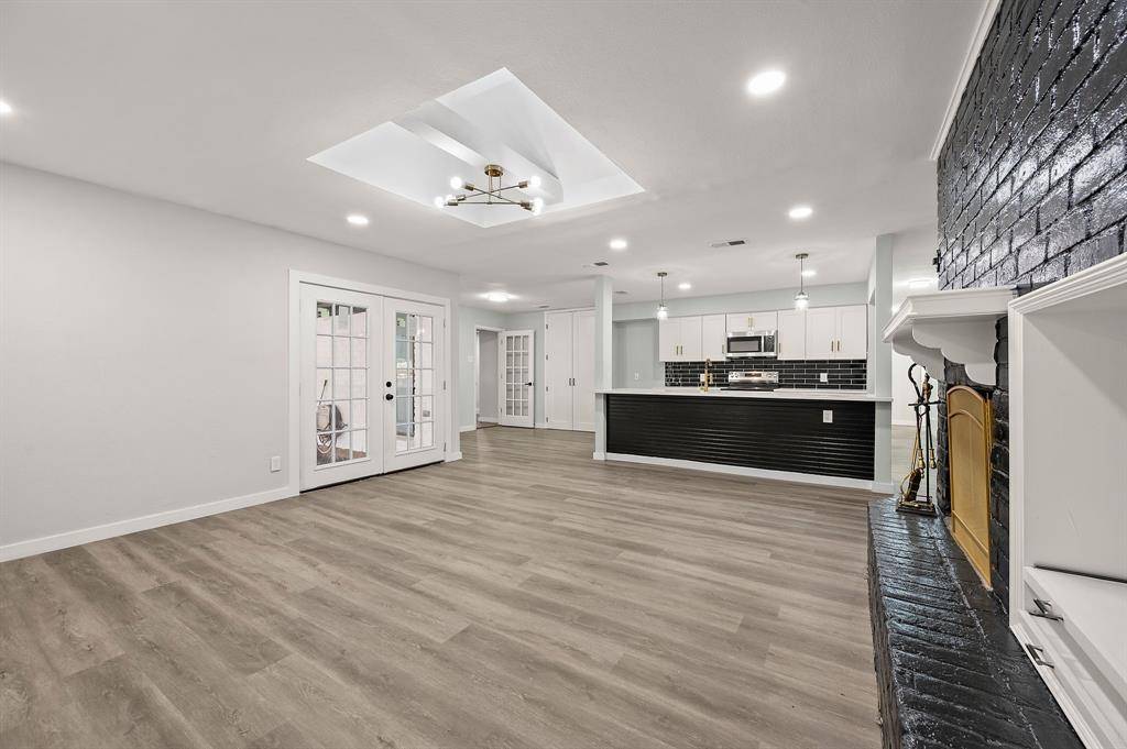 Hurst, TX 76053,420 Twin Creek Drive