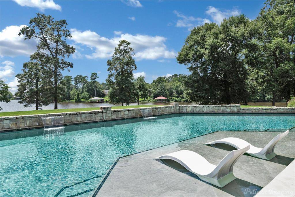 Benton, LA 71006,1400 Suwannee Lane