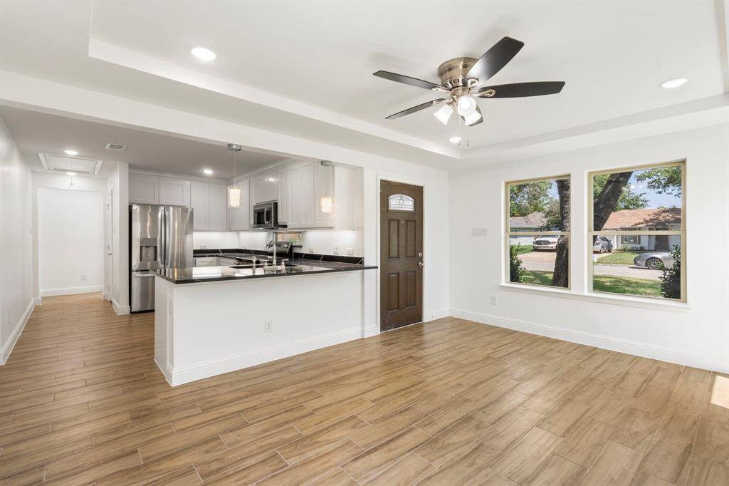 Grand Prairie, TX 75051,825 Apache Trace