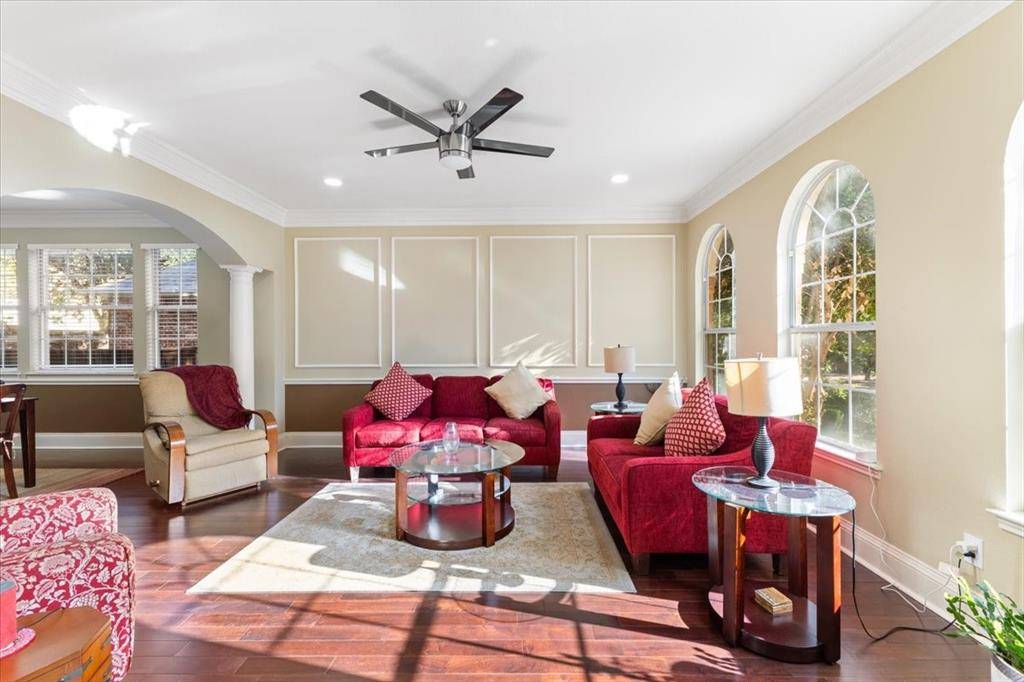 Irving, TX 75063,7423 Bradford Pear Drive