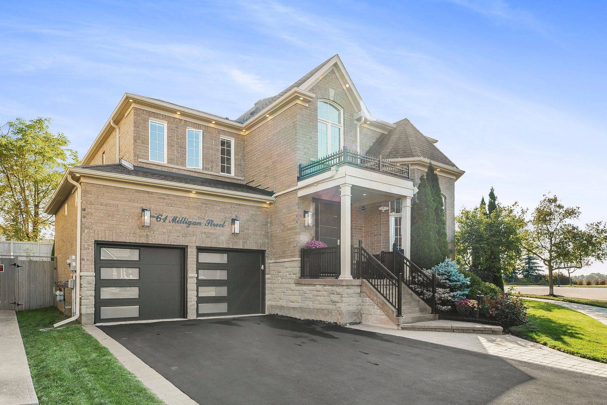 Bradford West Gwillimbury, ON L3Z 0A4,61 Milligan ST