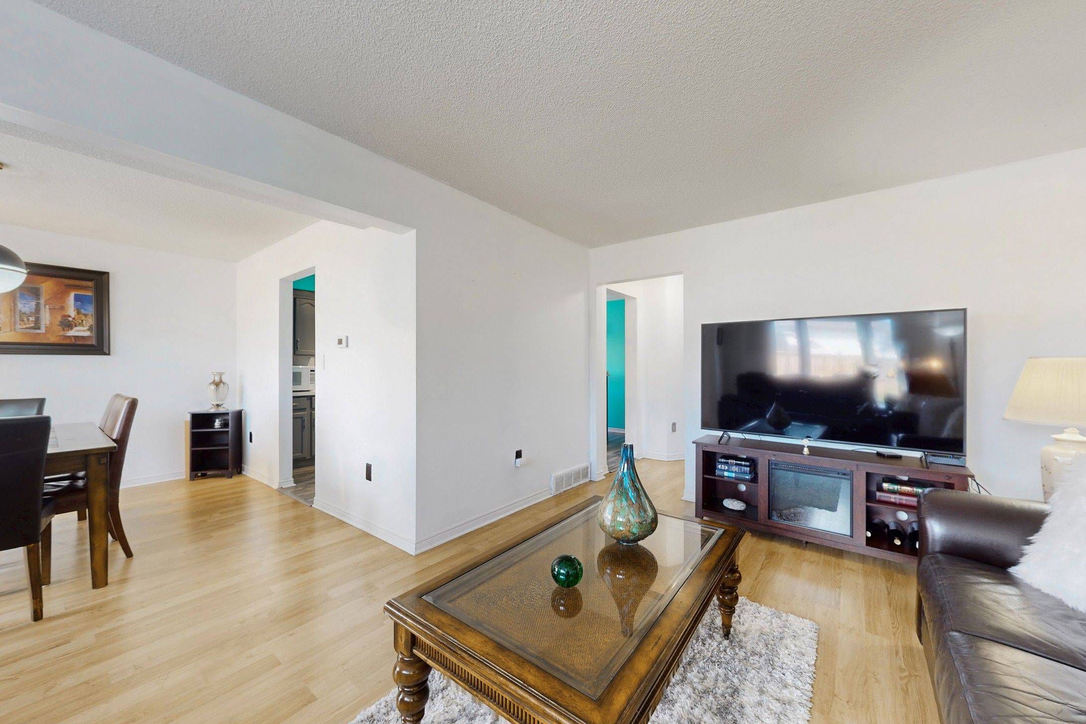 Niagara Falls, ON L2H 2W8,7863 Alfred ST