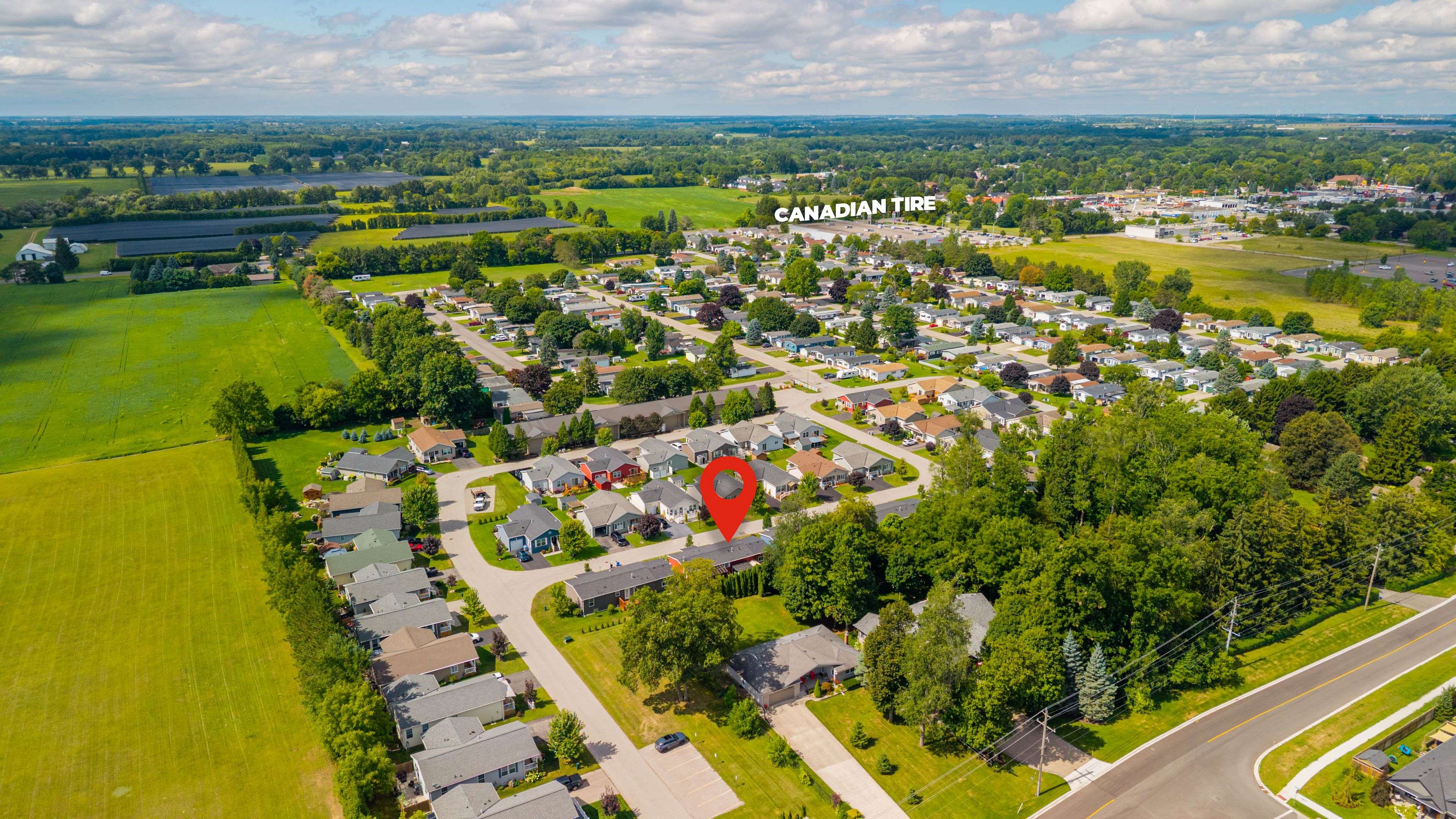 Strathroy-caradoc, ON N7G 0C5,21 Kellestine DR