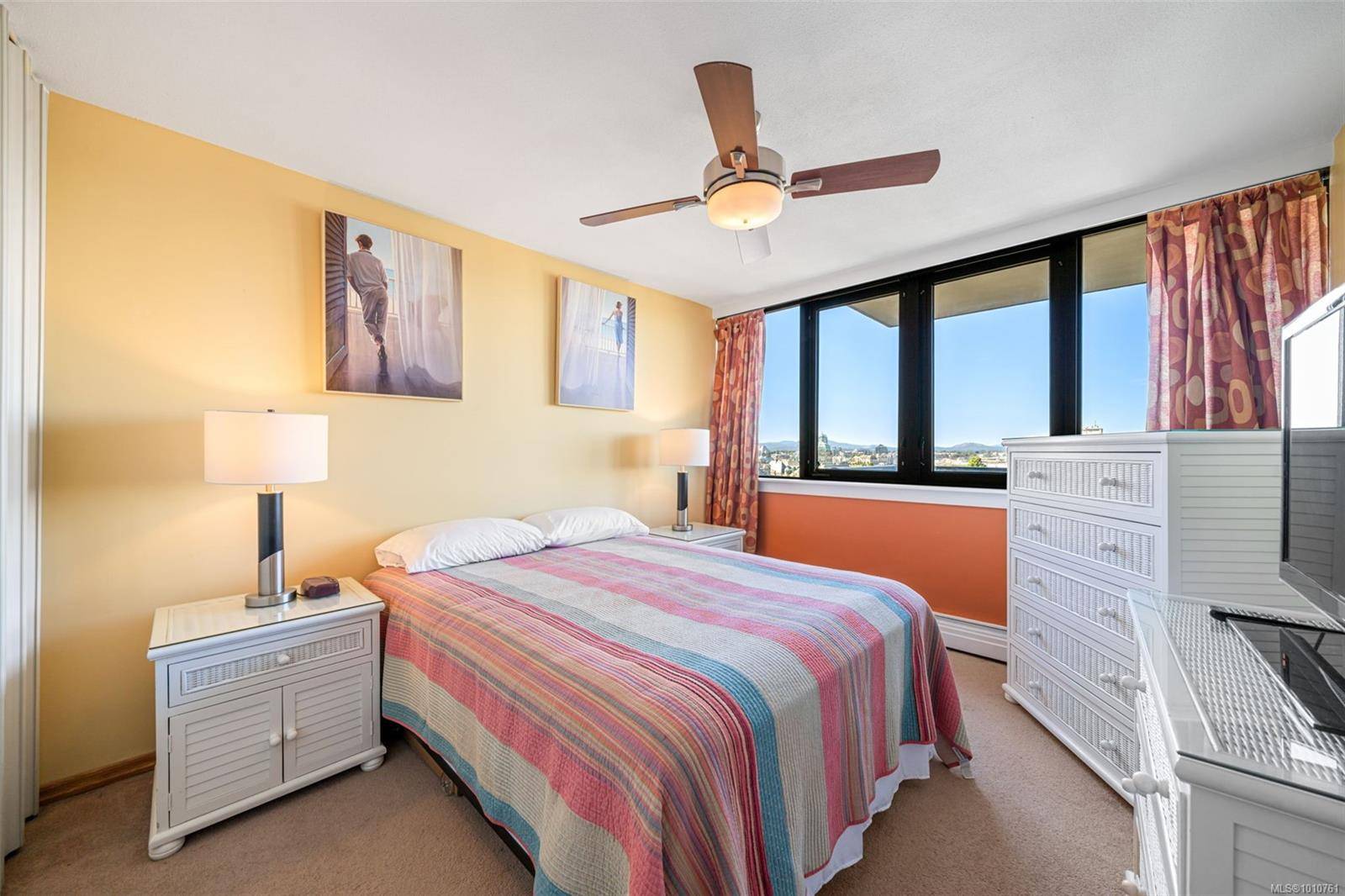 Victoria, BC V8V 1S9,647 Michigan St #904