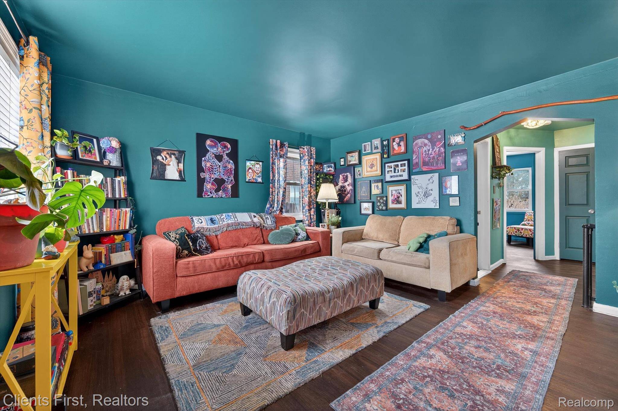 Southgate, MI 48195,13498 Callender ST