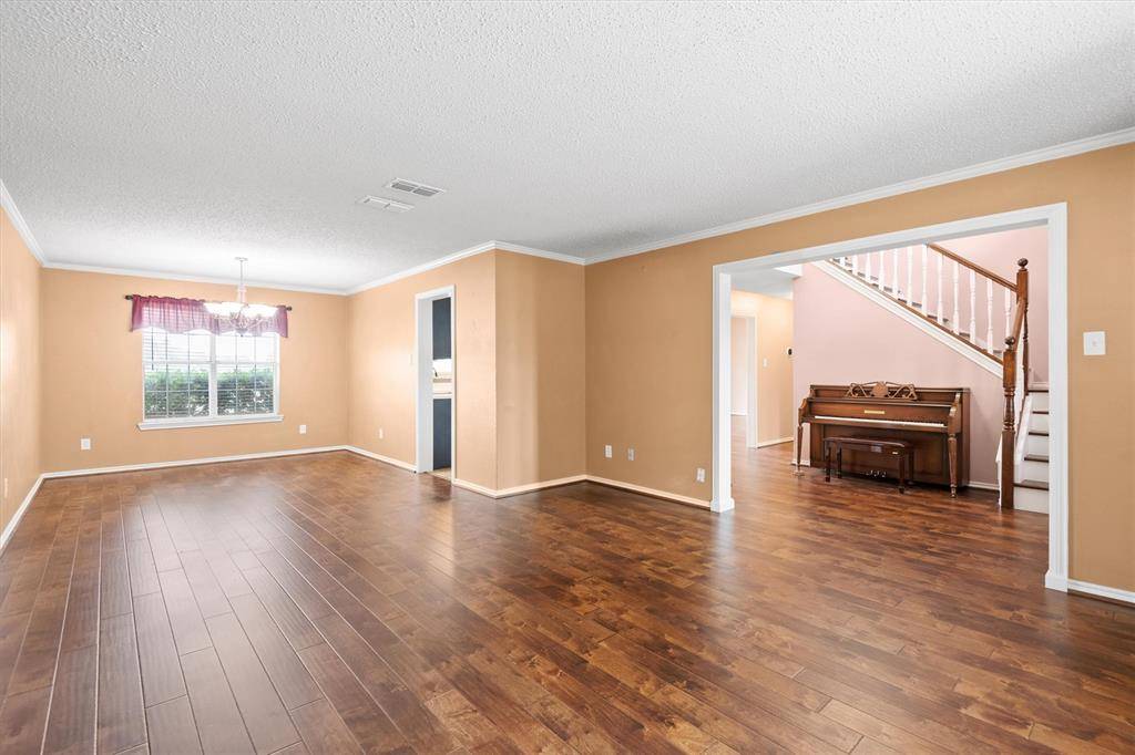 Waxahachie, TX 75165,126 Vintage Drive