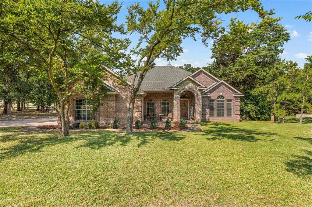 Oak Point, TX 75068,910 Crystal Cove