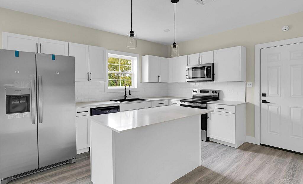 Kosse, TX 75838,200 S Narcissus Street