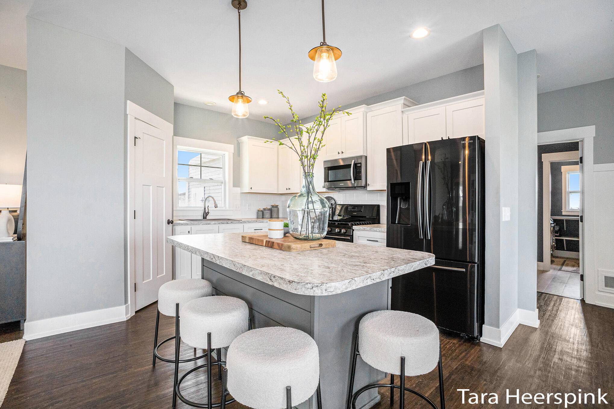 Hudsonville, MI 49426,1649 Byron RD