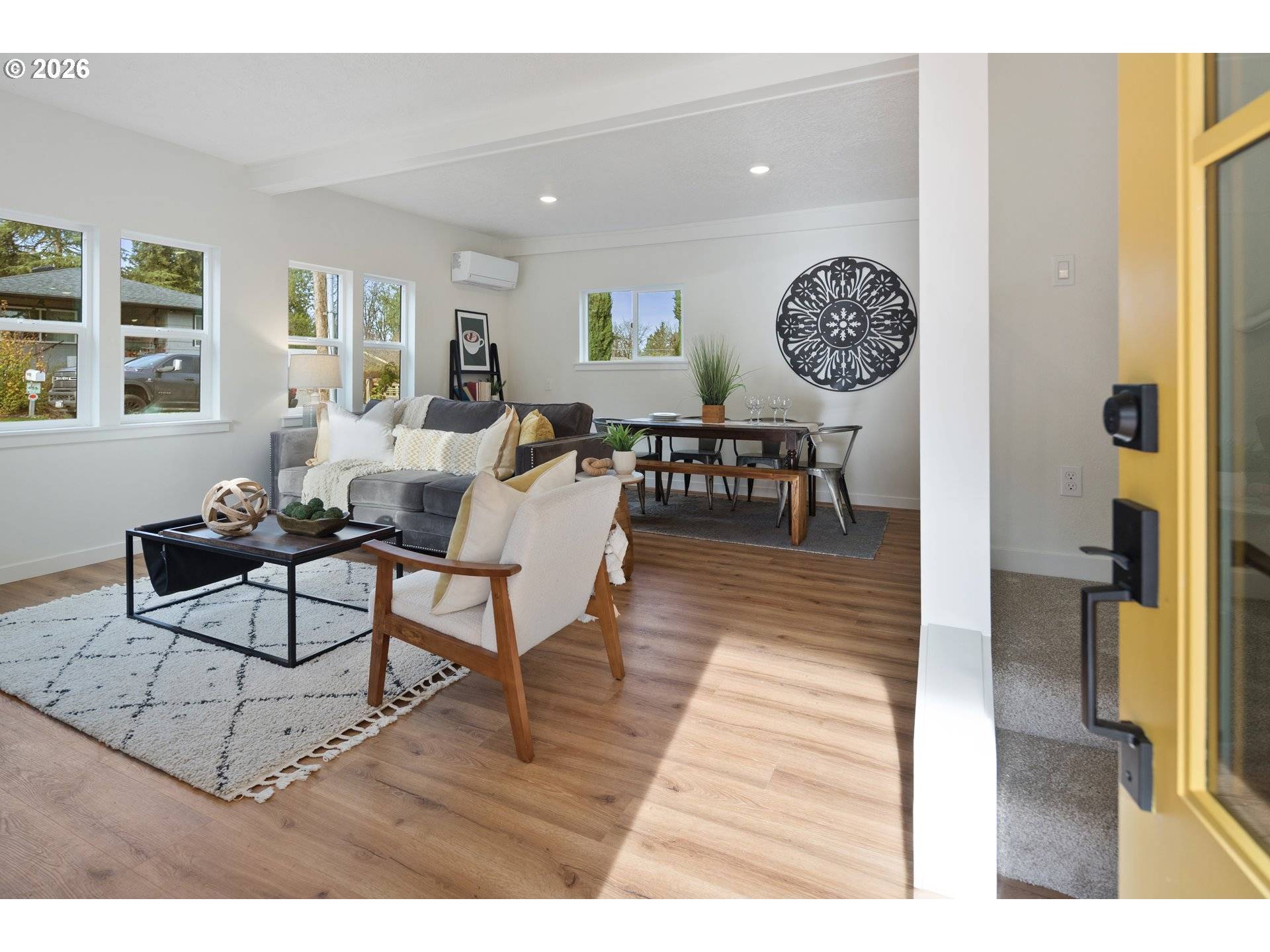 West Linn, OR 97068,6335 CAUFIELD ST