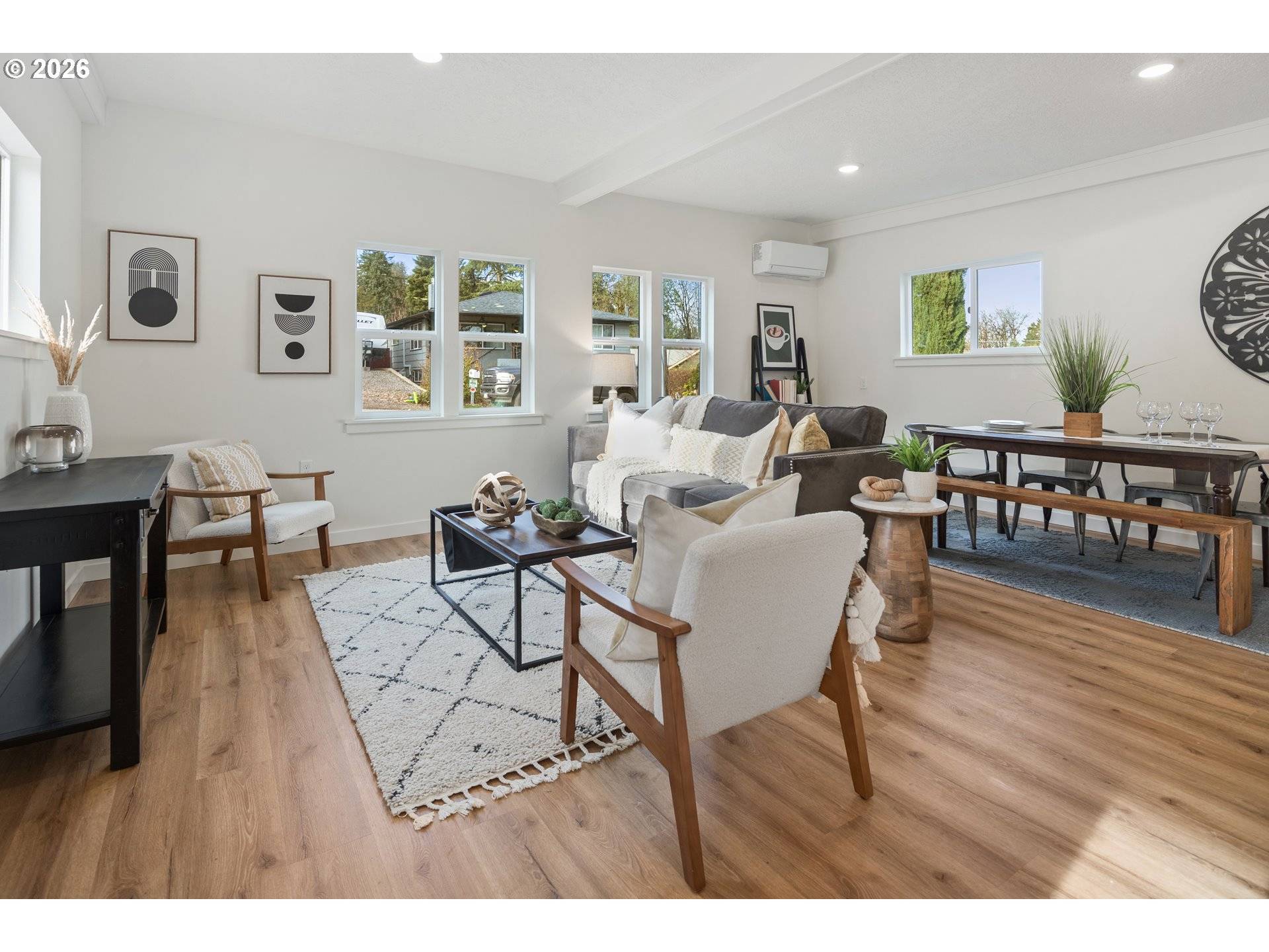 West Linn, OR 97068,6335 CAUFIELD ST