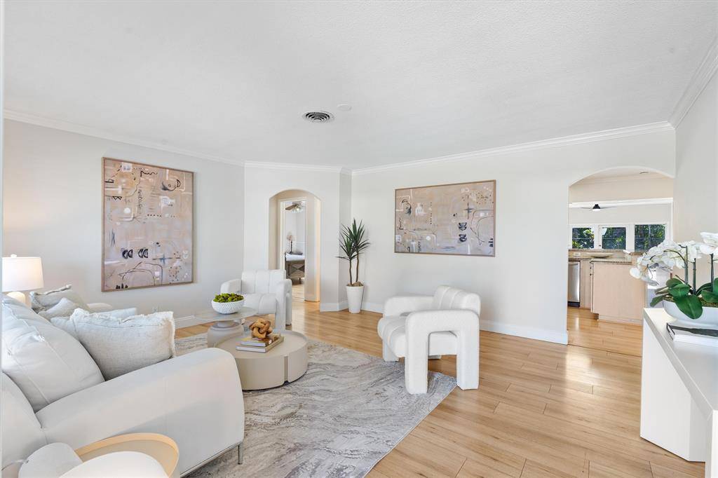 Fort Lauderdale, FL 33334,1720 NE 57th St