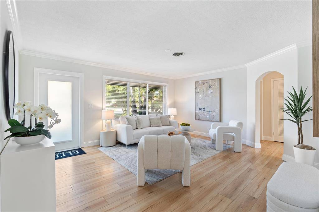 Fort Lauderdale, FL 33334,1720 NE 57th St