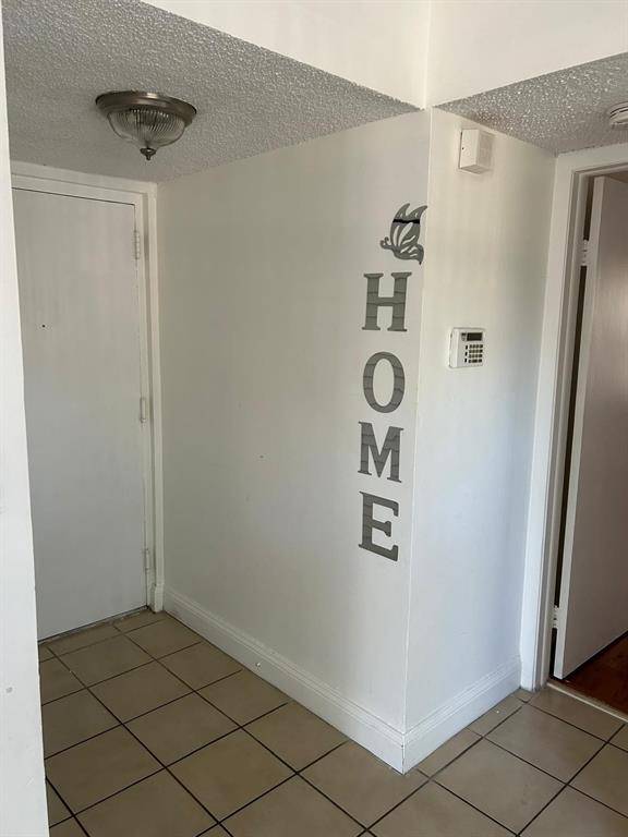 Miramar, FL 33025,3252 Foxcroft Rd #101