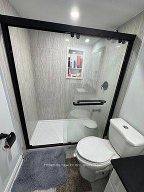 Brampton, ON L7A 1P4,18 Fireside DR #BSMT