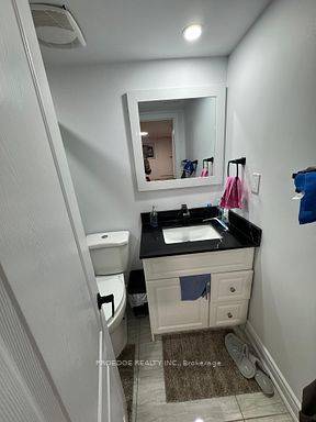 Brampton, ON L7A 1P4,18 Fireside DR #BSMT