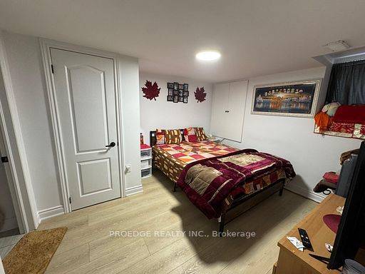 Brampton, ON L7A 1P4,18 Fireside DR #BSMT