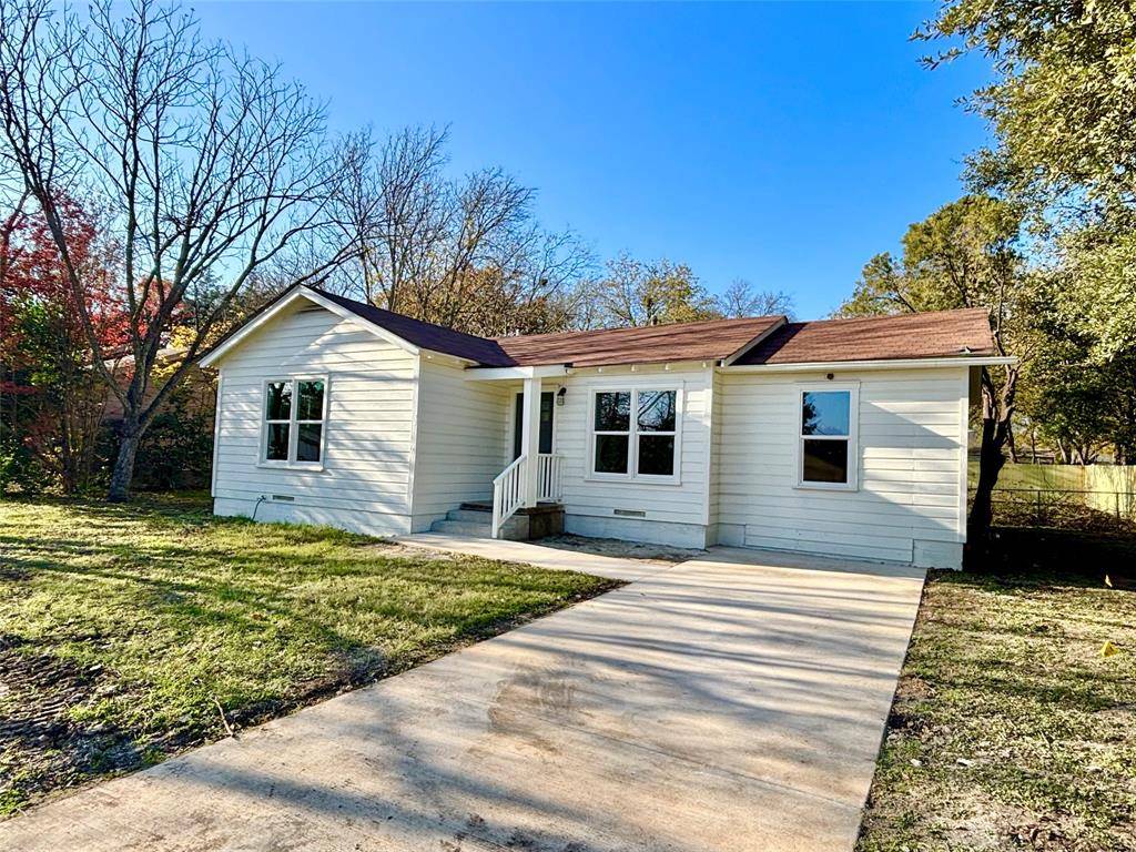 Mcgregor, TX 76657,1104 W 10th Street