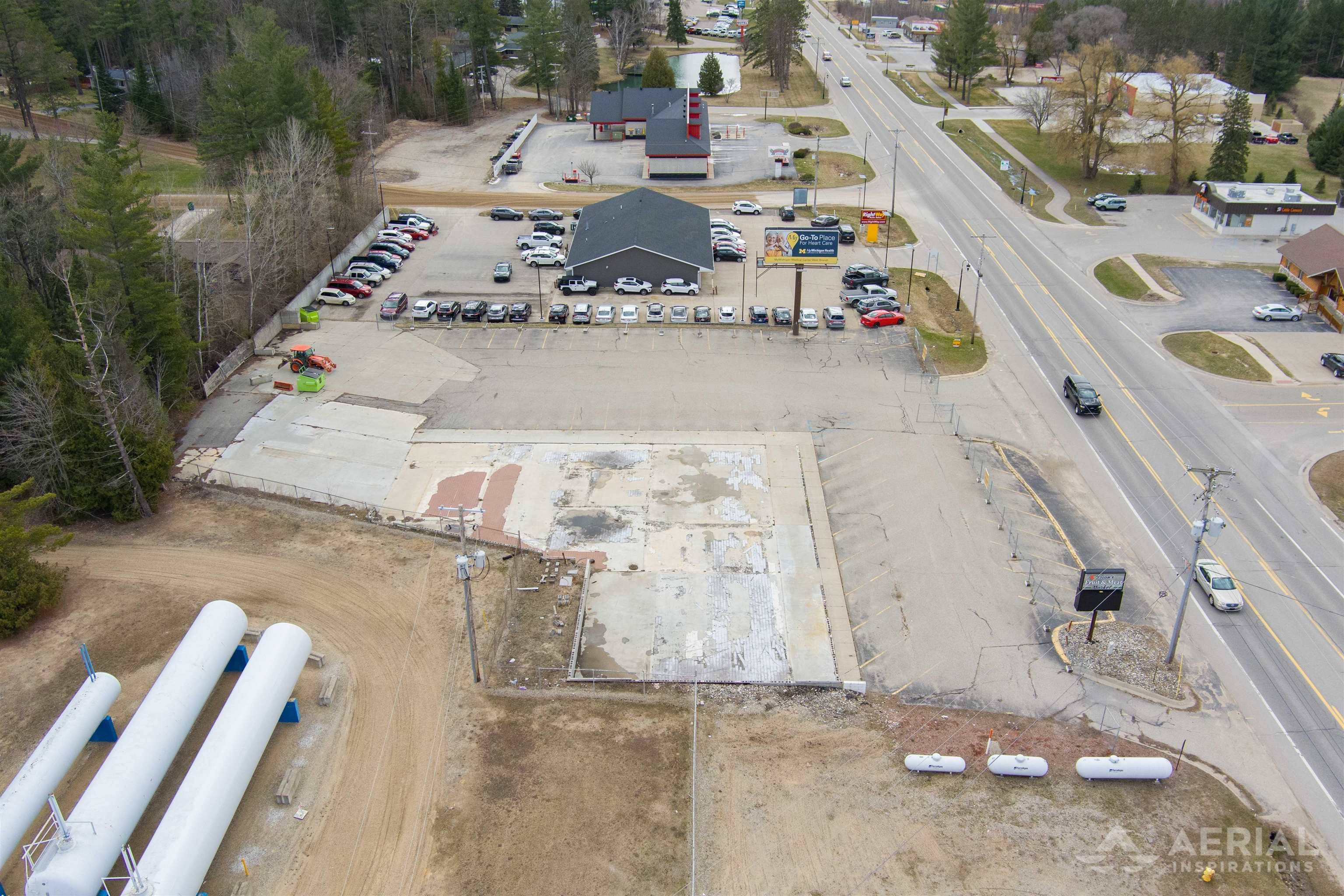 West Branch, MI 48661,2167 S M-76