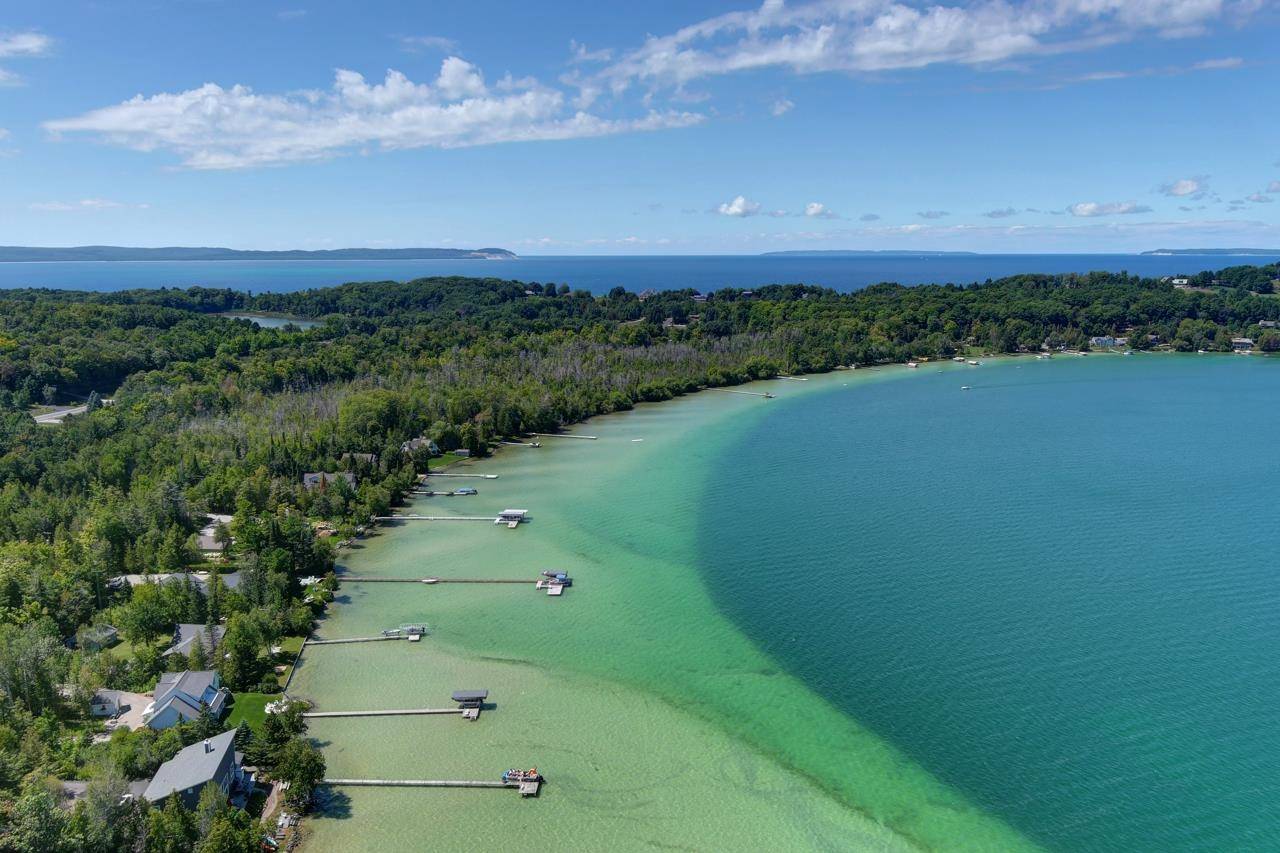 Lake Leelanau, MI 49653,4537 E Duck Lake RD